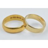 22ct Gold wedding band, 5g together with a 9ct gold wedding band, 2g