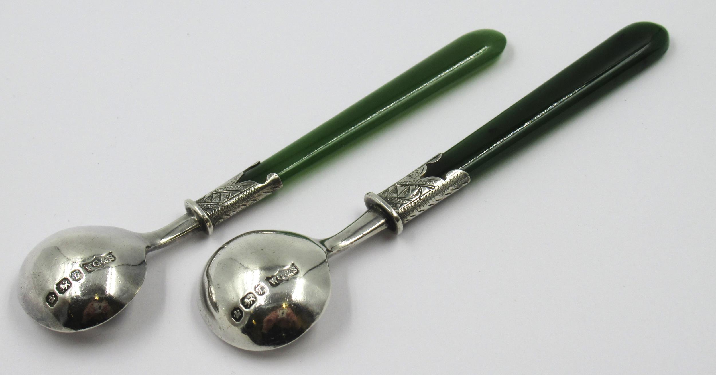 Pair of Victorian silver mounted salt spoons with green stone handles - Image 2 of 2