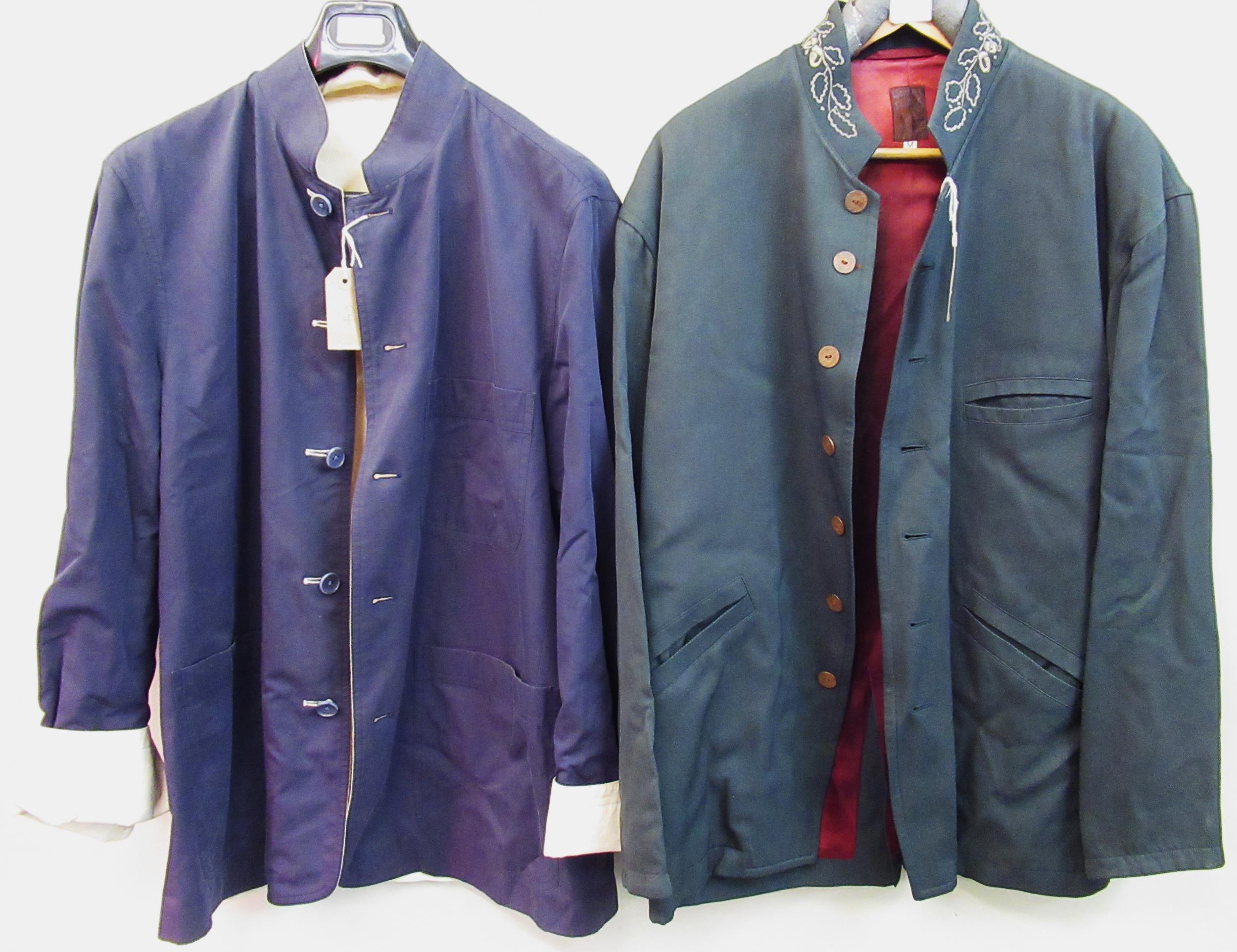 Shanghai Tang, gentleman's brown suede jacket, size 42 together with a Shanghai Tang reversible - Image 2 of 4