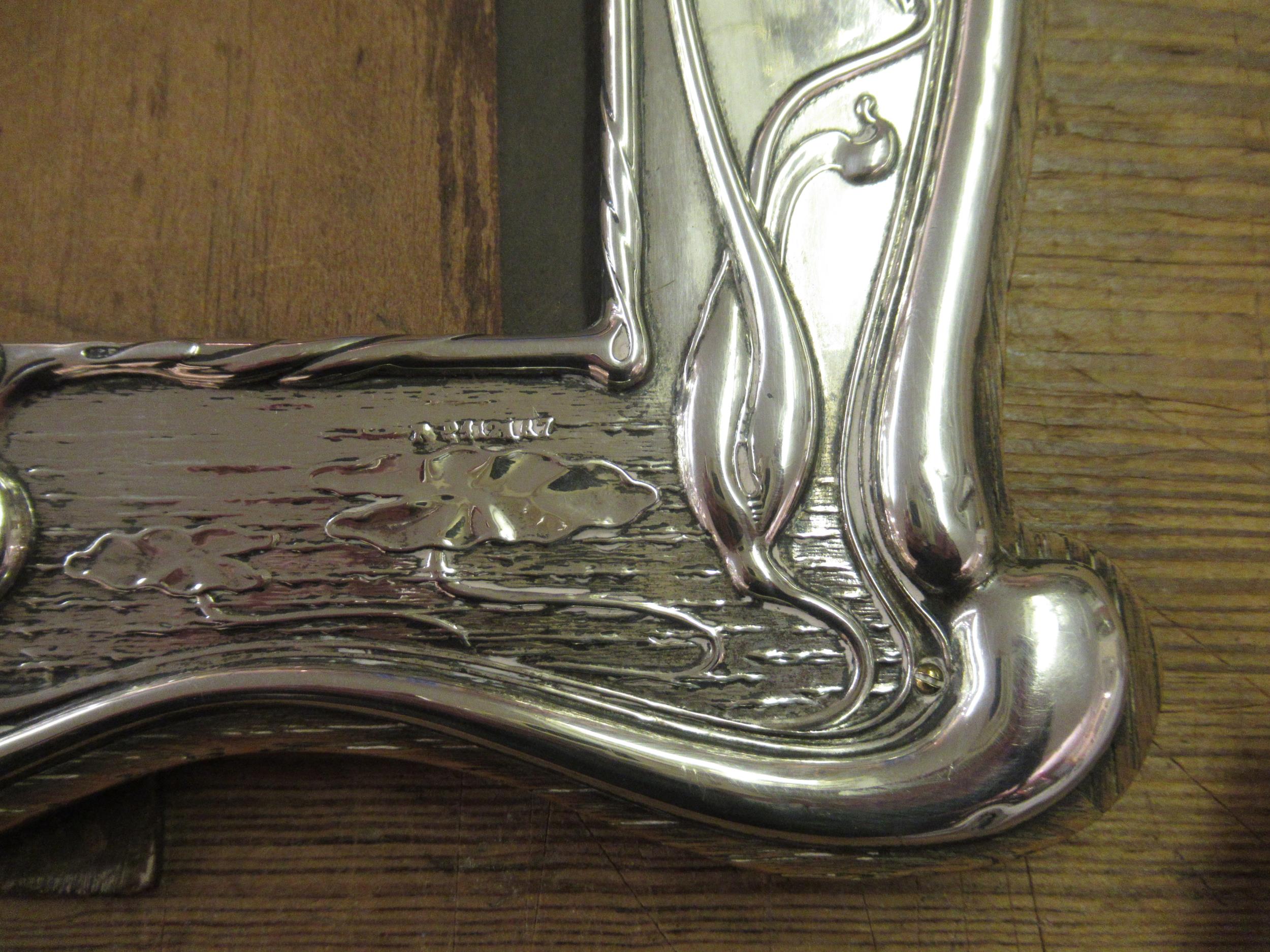 Art Nouveau silver photograph frame, embossed with kingfishers, together with a silver pepper - Image 2 of 6