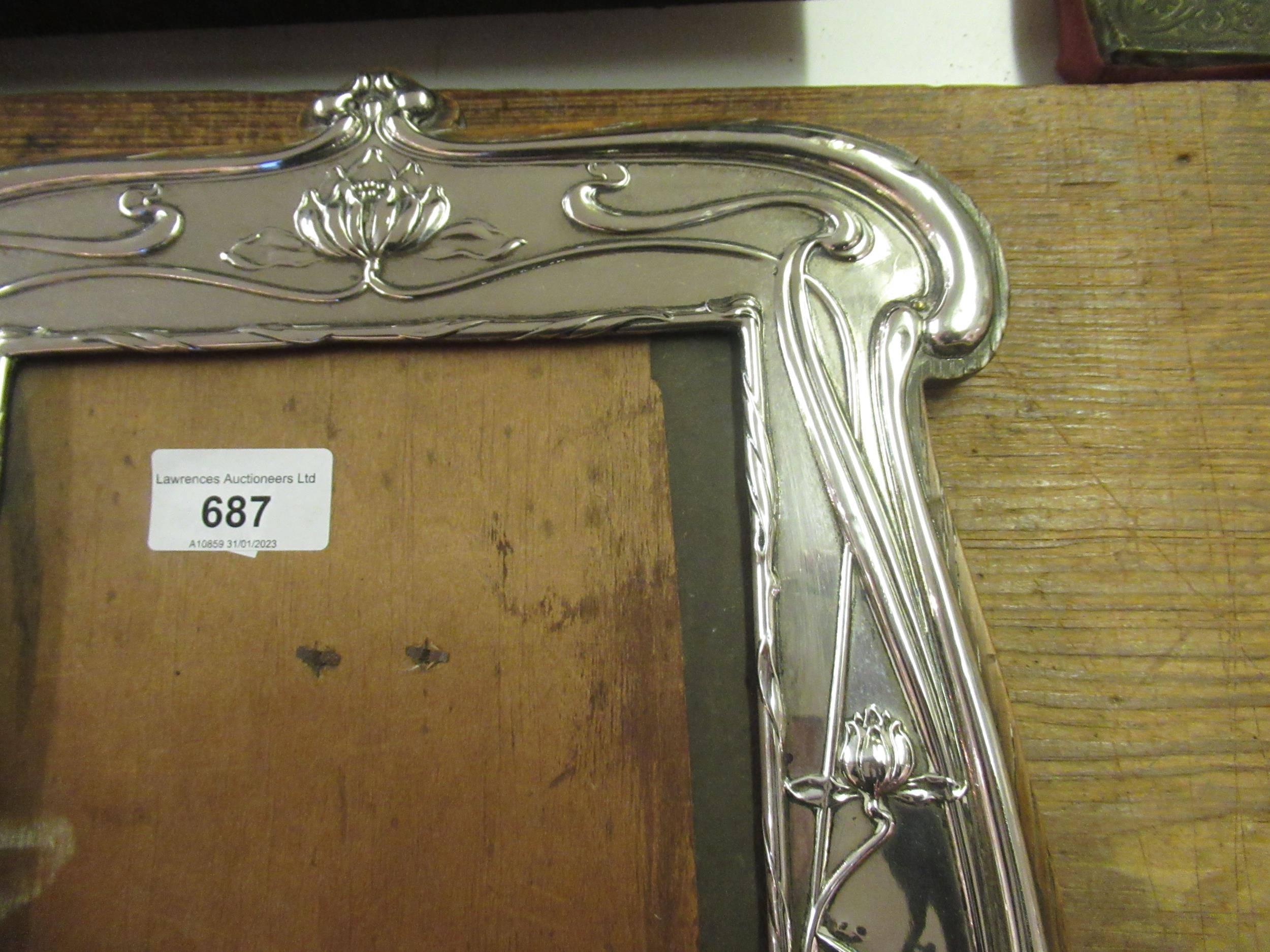 Art Nouveau silver photograph frame, embossed with kingfishers, together with a silver pepper - Image 5 of 6