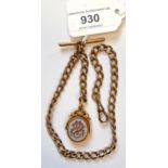 9ct Gold curb link watch chain with clip and bar and attached 18ct agate inset swivel fob, 43g