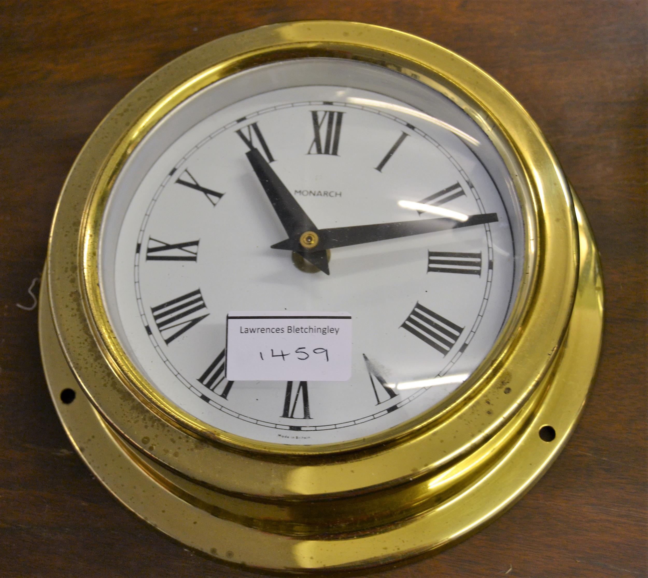 Art Deco Bakelite cased wall clock, similar Metamec mantel clock and a modern brass cased bulkhead - Image 2 of 2