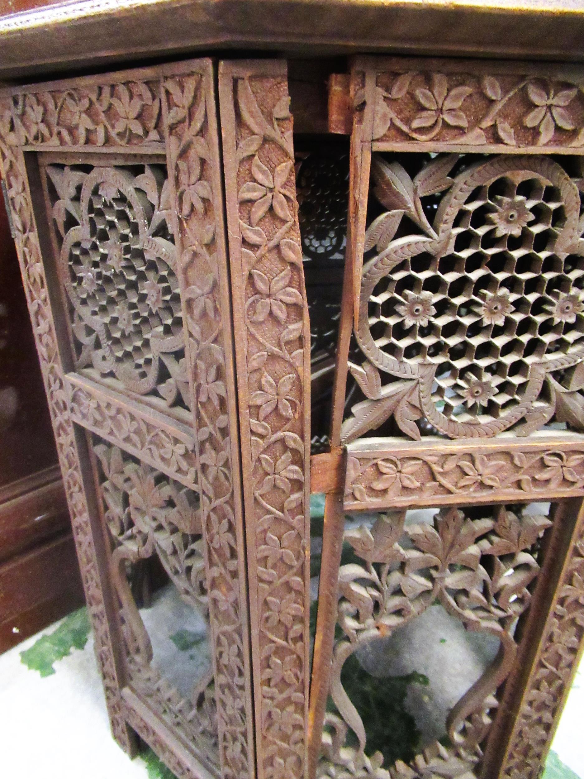 Indian octagonal carved hardwood occasional table, on a folding support Top is in good condition but - Image 3 of 5