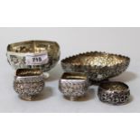 Five various items of Burmese silver, 8.5oz t.