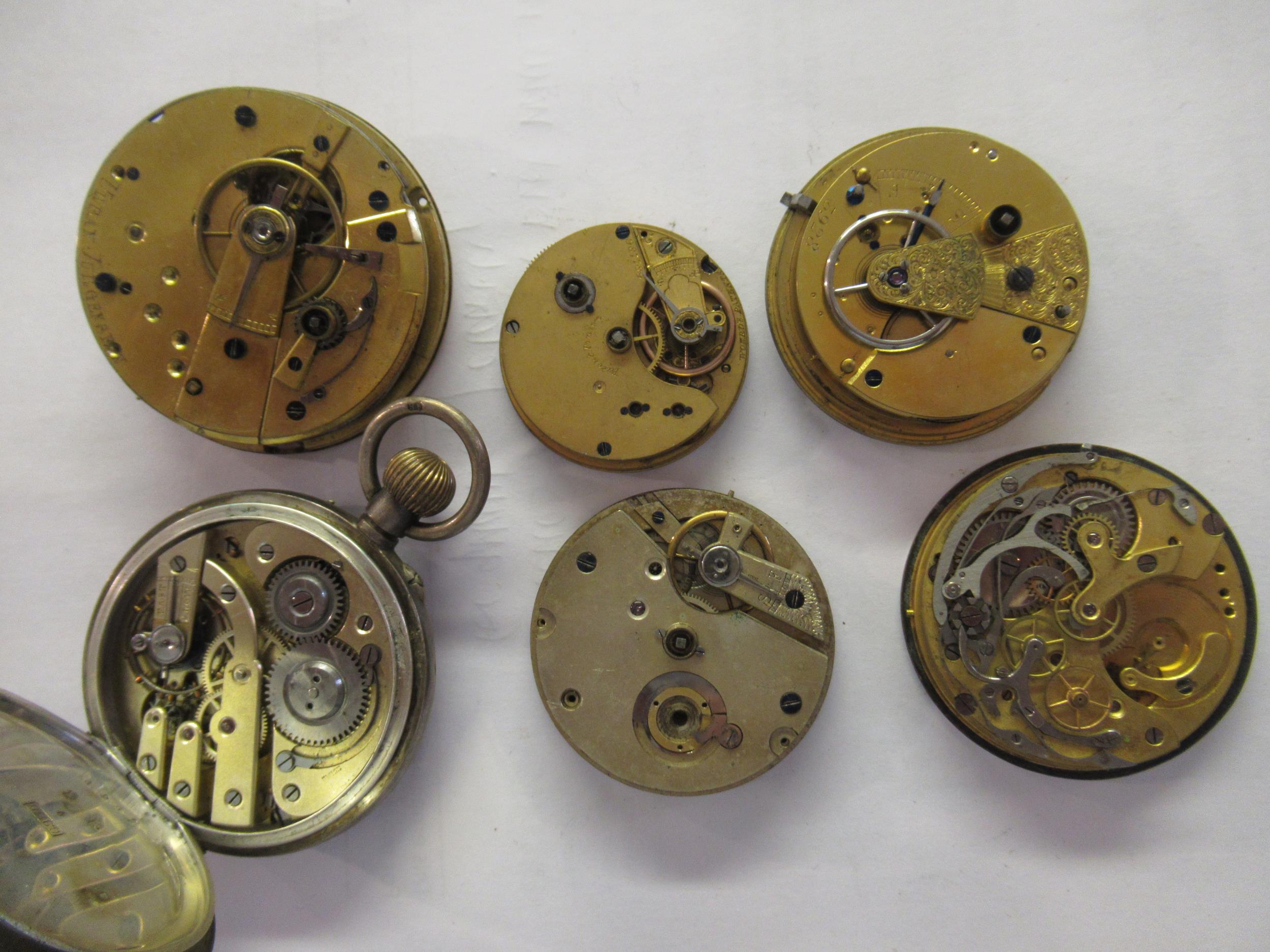 Large quantity of 19th & 20th Century pocket watch movements (for restoration and spares) - Image 5 of 7