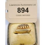 18ct gold ring, the pierced setting with diamond chips, size O, 2g