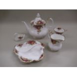 Small quantity of Royal Albert Old Country Roses teaware and other miscellaneous ceramics
