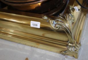 Early 20th Century brass polished fire curb 120cm wide