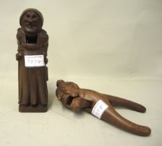 Two Continental carved wooden figural nutcrackers, 19.5cm high