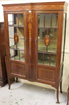 Edwardian mahogany and inlaid Adam style display cabinet, decorated with ribbons and swags, with