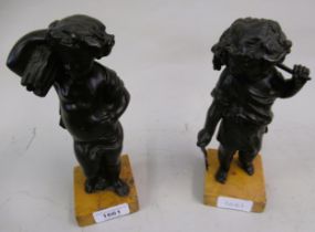 Pair of 19th Century bronze figures of cherubs on marble plinth bases (unsigned), 22cm high Some