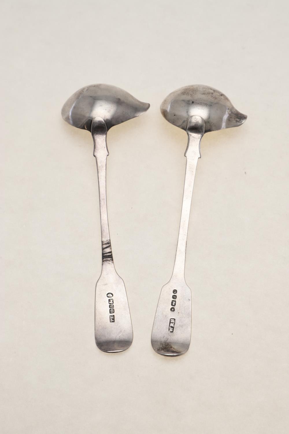 TWO SIMILAR EARLY VICTORIAN CREAM/SAUCE LADLES. - Image 3 of 7