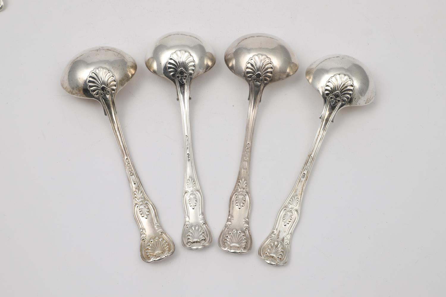 MIXED KING'S PATTERN FLATWARE:-. - Image 7 of 15