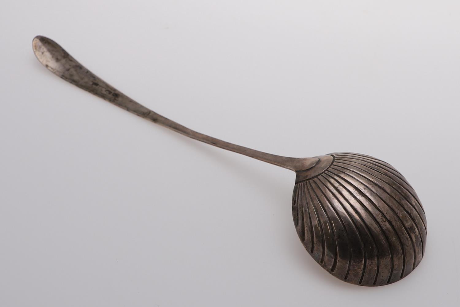 A GEORGE III IRISH, BRIGHT-CUT AND STAR PATTERN SOUP LADLE. - Image 6 of 7