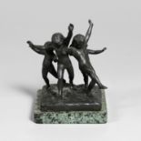 EUGENE CANNEEL (BELGIUM 1882-1966) BRONZE SCULPTURE - RONDE D'ENFANTS.