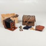 ENGLISH PLATE CAMERA ' THE DUCHESS' & ACCESSORIES.