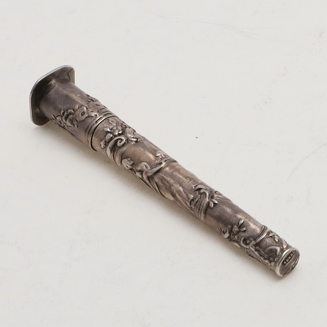 AN 18TH CENTURY DUTCH SEALING WAX / BODKIN HOLDER. - Image 2 of 6