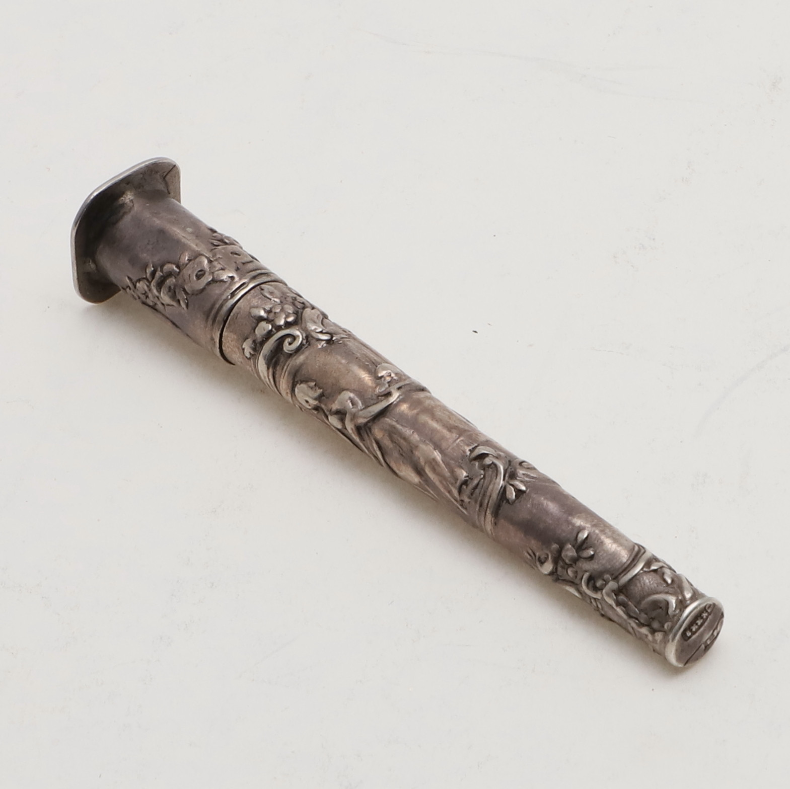 AN 18TH CENTURY DUTCH SEALING WAX / BODKIN HOLDER.