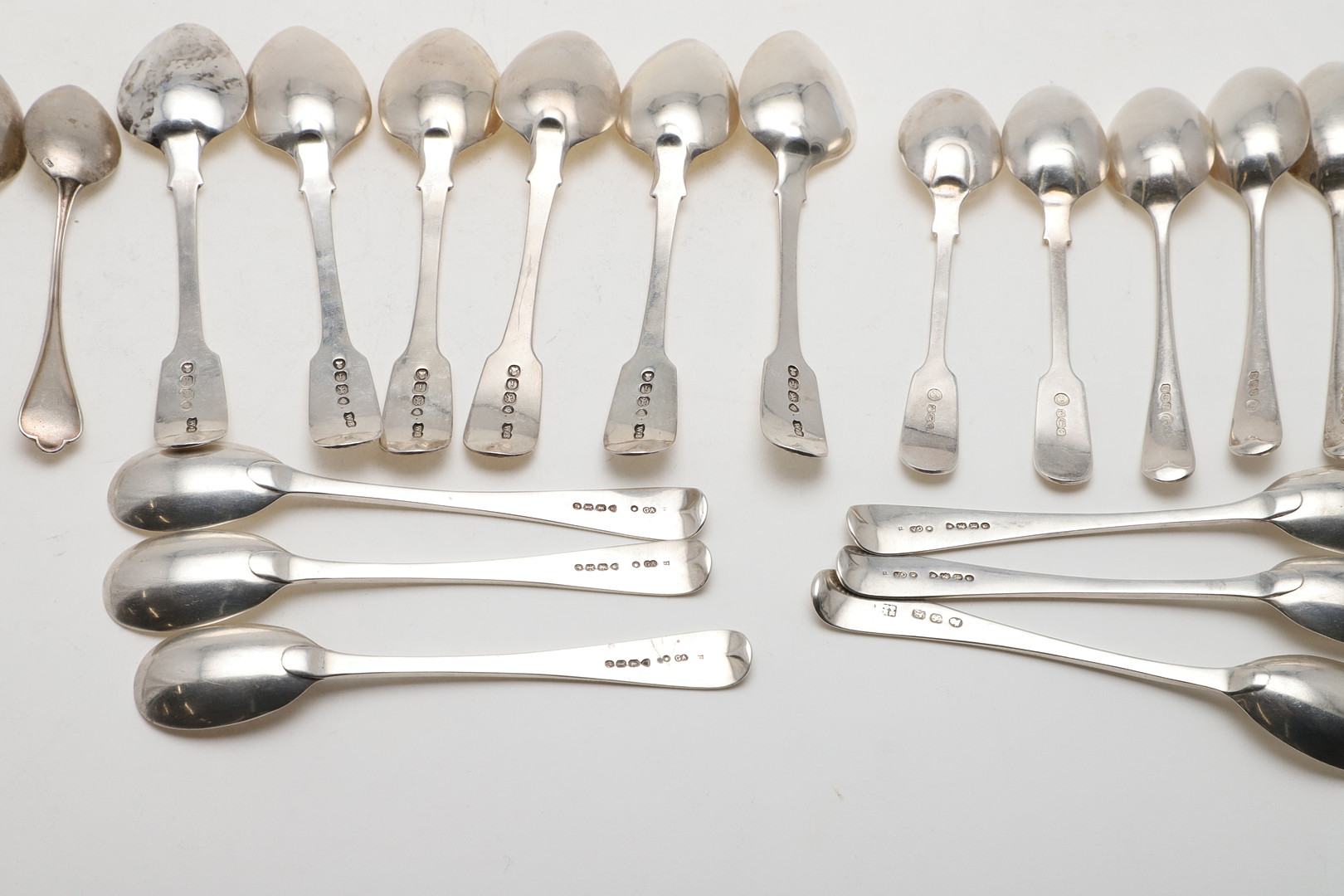 A MIXED LOT OF SPOONS. - Image 4 of 4