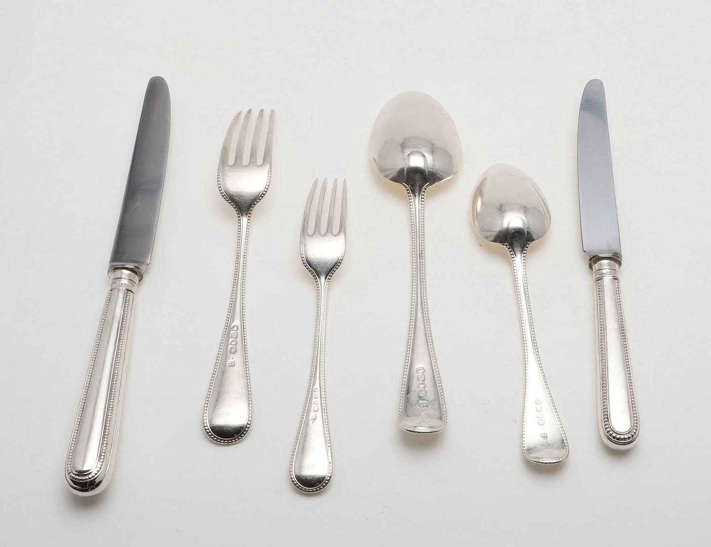 A VICTORIAN PART-CANTEEN OF OLD ENGLISH BEAD PATTERN FLATWARE. - Image 6 of 6