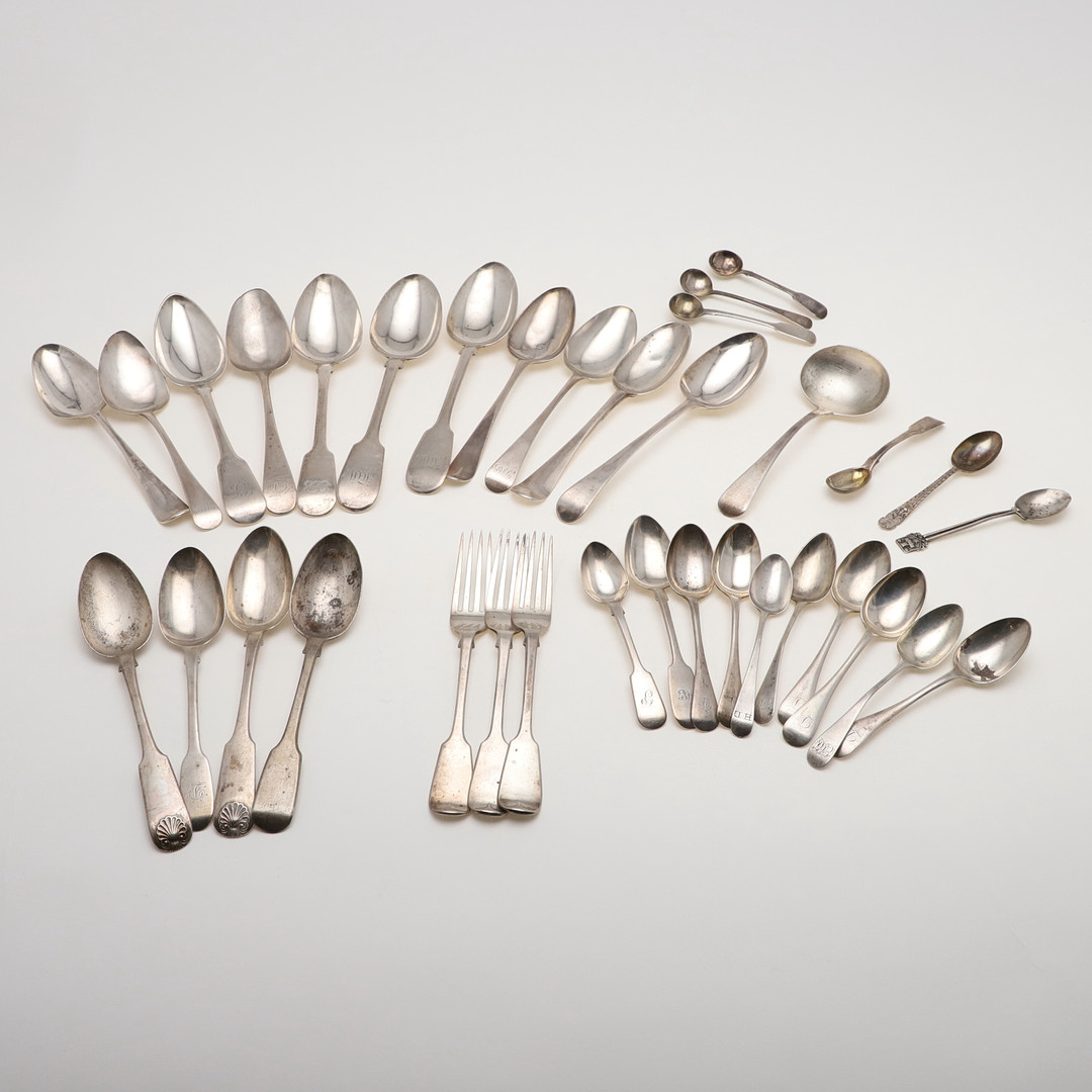 MISCELLANEOUS FLATWARE. - Image 3 of 4