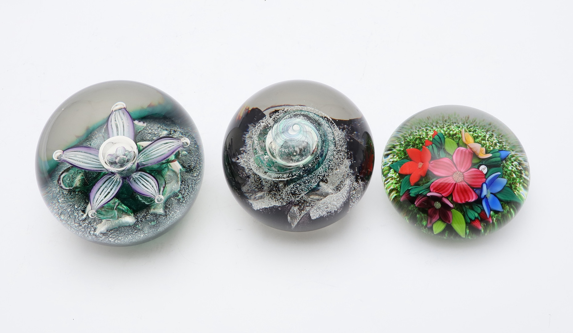 SCOTTISH BORDERS ART GLASS PAPERWEIGHT & SELKIRK PAPERWEIGHTS. - Image 6 of 9