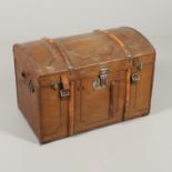 VINTAGE GERMAN CABIN TRUNK 'ROHRPLATTENFOFFER' - ERSKINE & SONS BELFAST.