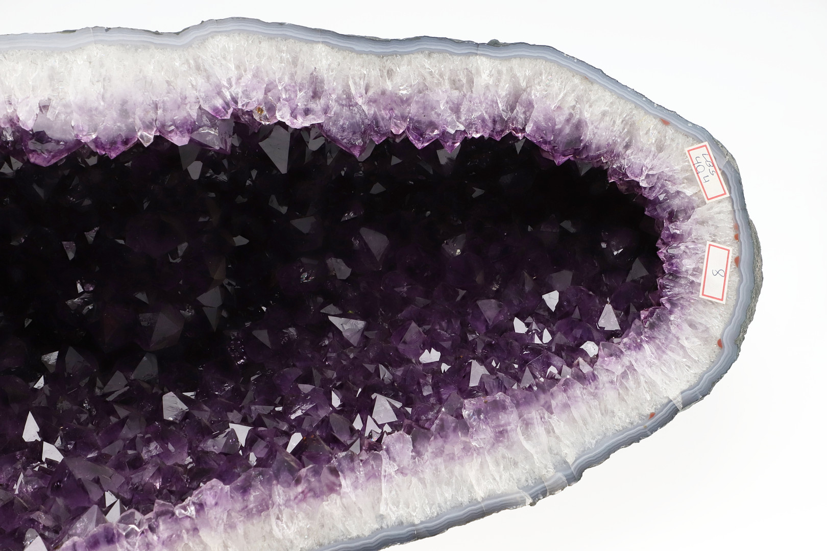 GEOLOGICAL ROCK OR MINERAL SPECIMEN - AMETHYST GEODE. - Image 6 of 11