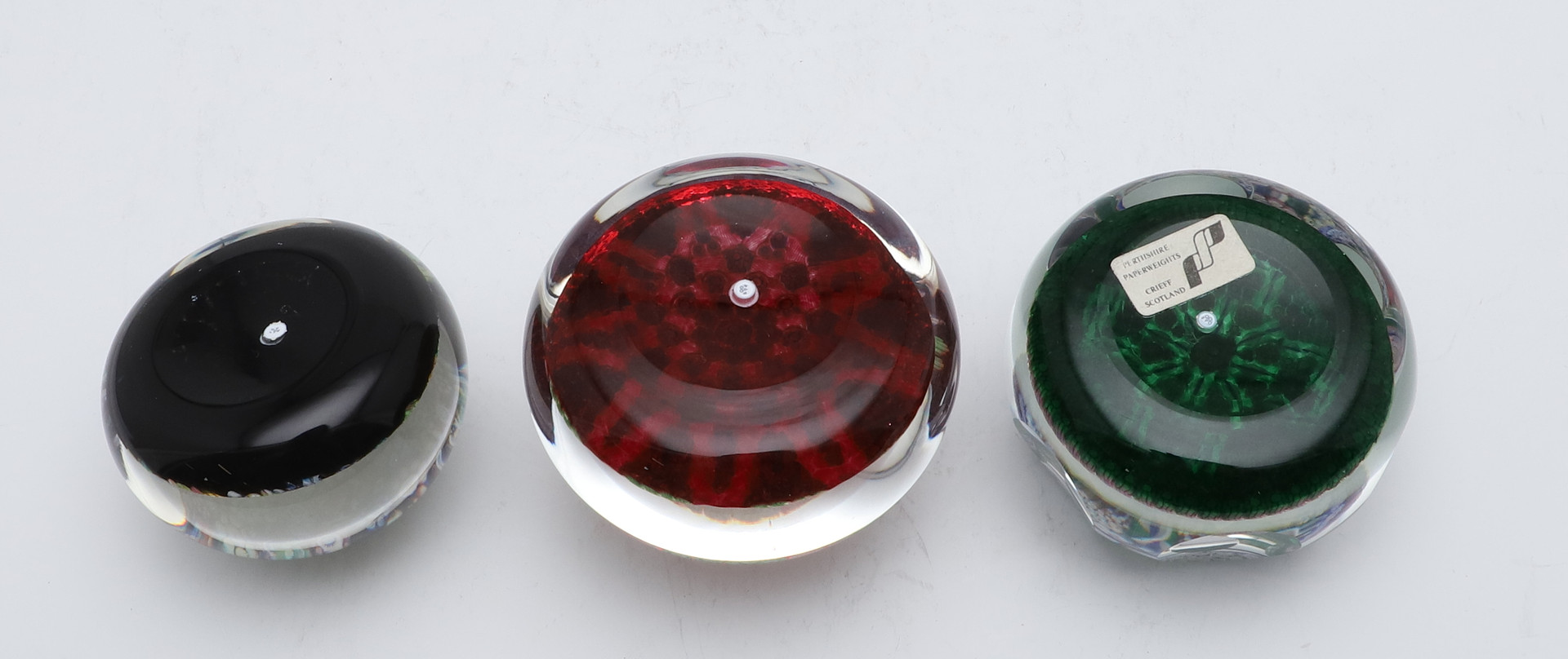 PERTHSHIRE GLASS PAPERWEIGHTS. - Image 4 of 5