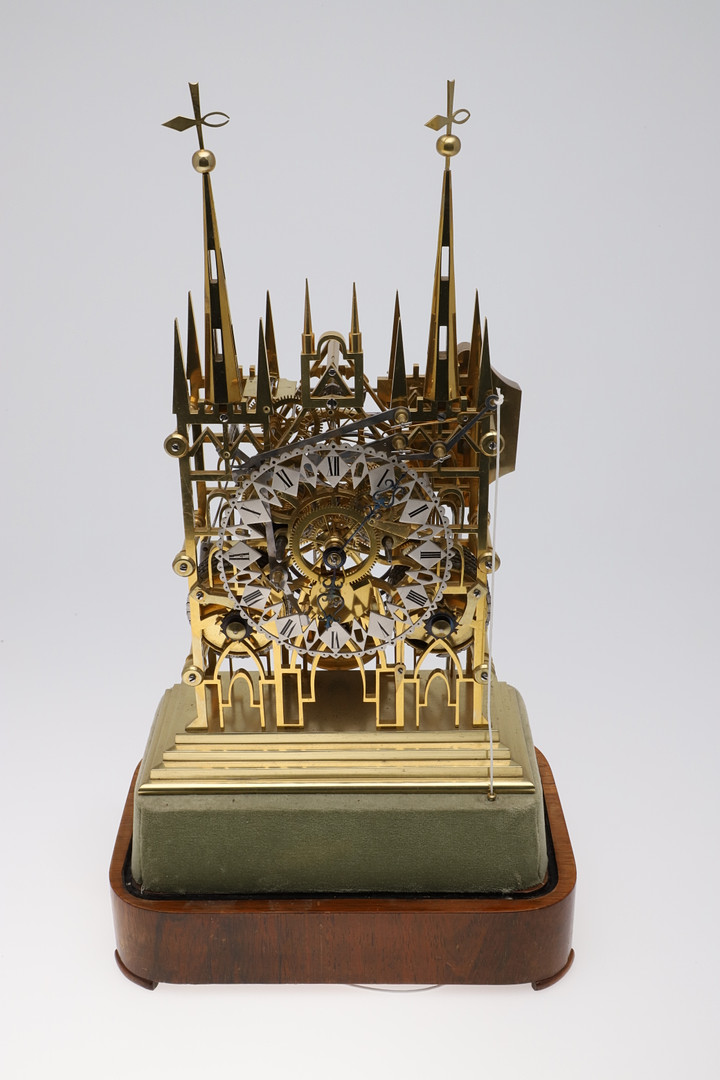 A LATE 19TH CENTURY BRASS CATHEDRAL SKELETON CLOCK. - Image 6 of 15