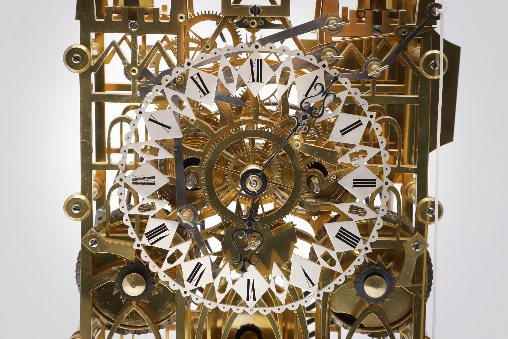 A LATE 19TH CENTURY BRASS CATHEDRAL SKELETON CLOCK. - Image 7 of 15