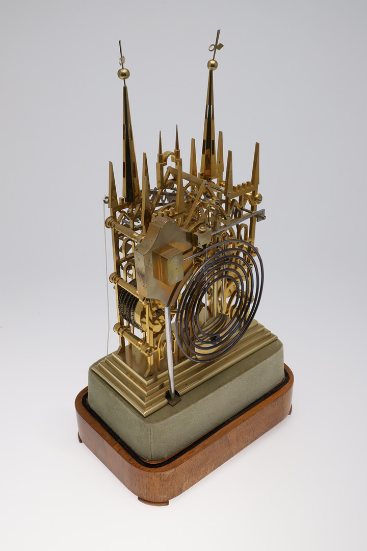 A LATE 19TH CENTURY BRASS CATHEDRAL SKELETON CLOCK. - Image 10 of 15