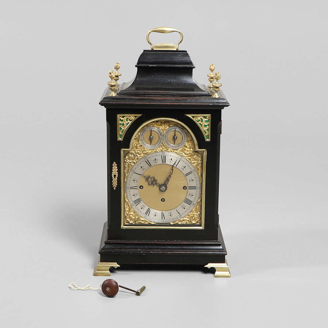 A MID 19TH CENTURY EBONISED BRACKET CLOCK. - Image 2 of 12