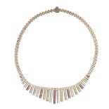 A 9CT THREE COLOUR GOLD FRINGE NECKLACE.