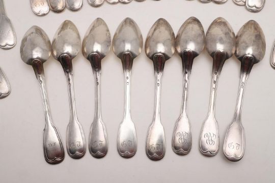 MIXED FRENCH FLATWARE. - Image 7 of 14