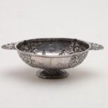 A 19TH CENTURY DUTCH BRANDY BOWL.