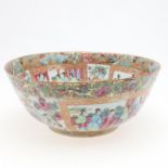 LARGE 19THC CHINESE CANTONESE BOWL.