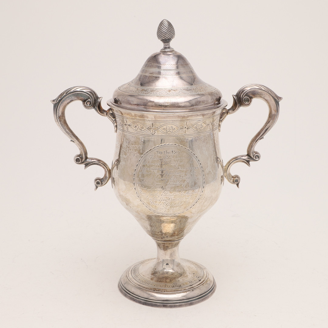 A GEORGE III IRISH TWO-HANDLED CUP & COVER. - Image 2 of 6