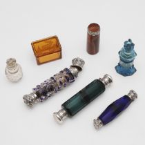 THREE VICTORIAN DOUBLE-ENDED MOUNTED GLASS SCENT BOTTLES.