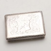 A RECTANGULAR ENGRAVED SNUFF BOX.