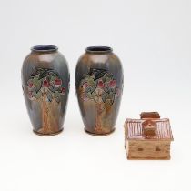 PAIR OF ROYAL DOULTON VASES & STONEWARE SIGNED COTTAGE/MONEY BOX.