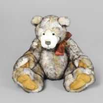 CHARLIE BEARS - LARGE LIMITED EDITION TEDDY BEAR 'CUDDLE TRAINER'.