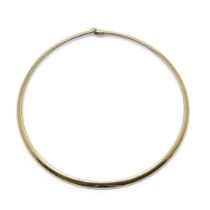 AN 18CT GOLD COLLAR NECKLACE.