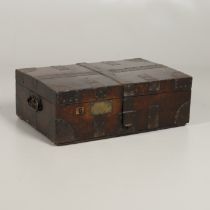 MILITARY INTEREST: AN OAK AND IRON BOUND CANTEEN CHEST.