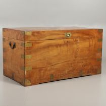 A LATE 19TH CENTURY CAMPHORWOOD BRASS BOUND CHEST.