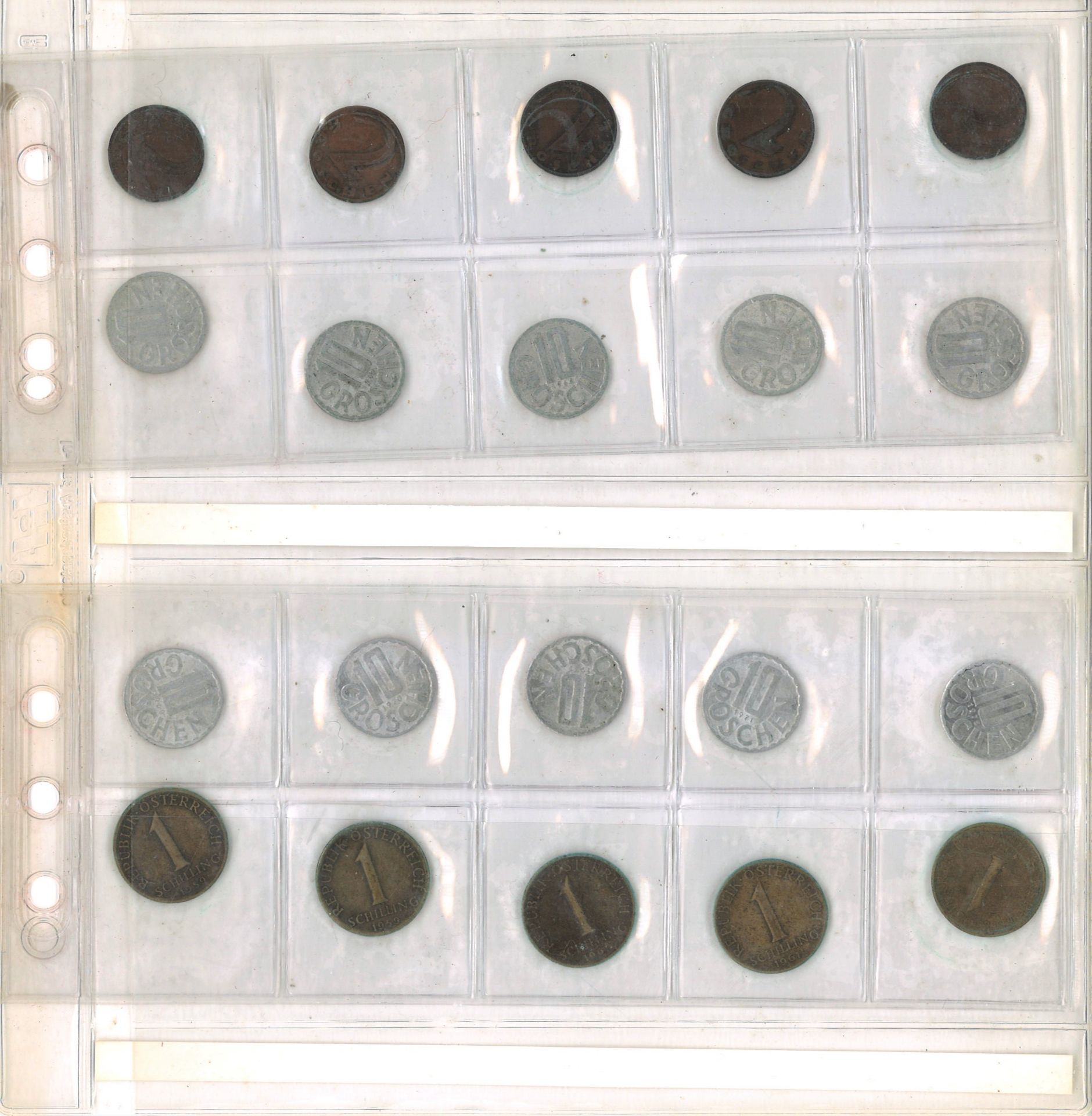 Lot Münzen alle Welt. Schöne Fundgrube auf 12 Münzblättern. Bitte besichtigen - Bild 2 aus 3