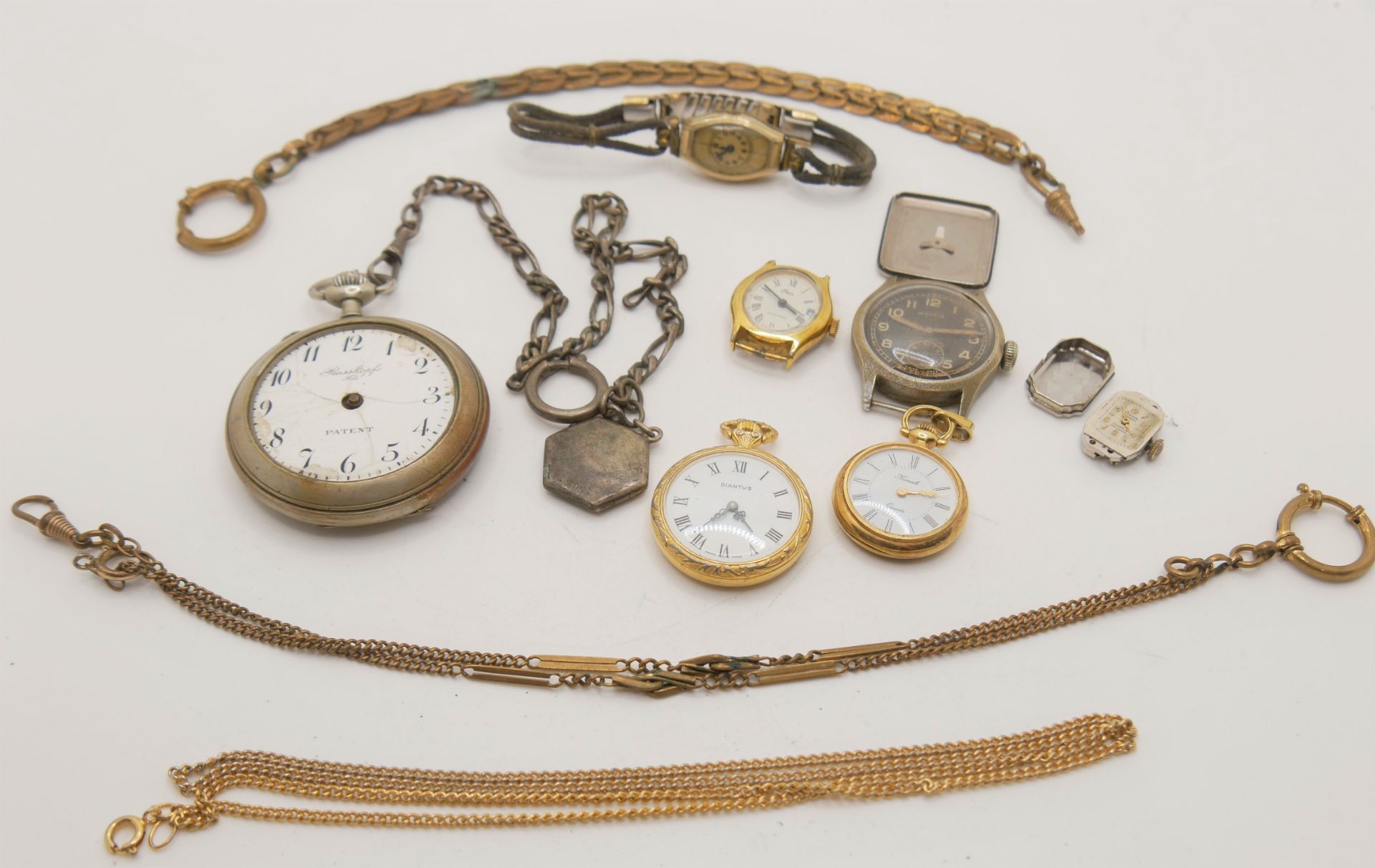 Lot Uhren für den Uhrmacher, dabei auch ältere Stücke. Bitte besichtigen