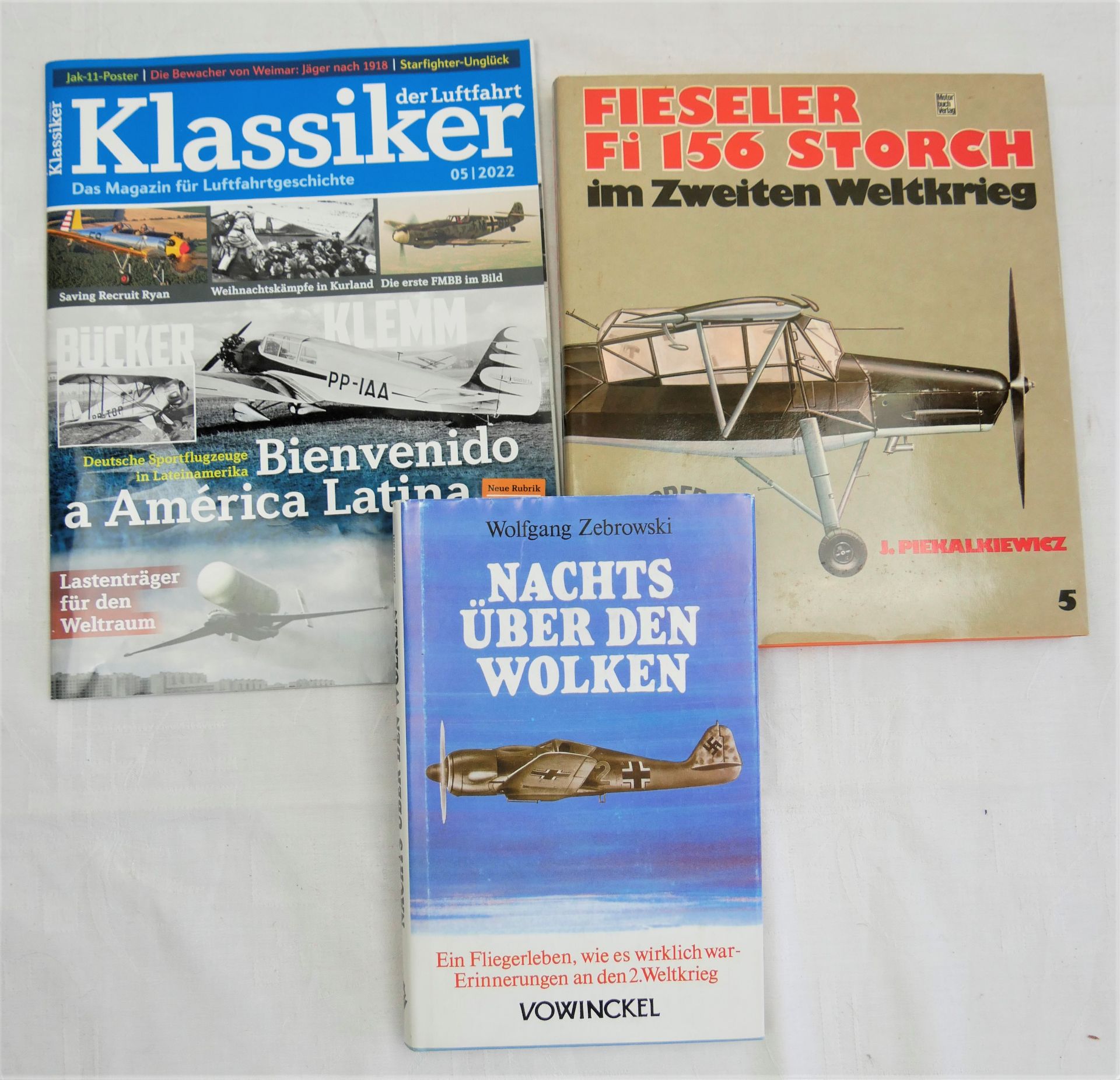 Luftfahrtliteratur aus dem Transpress, bestehend aus: - Fieseler Storch im 2. Weltkrieg. Gebunden.