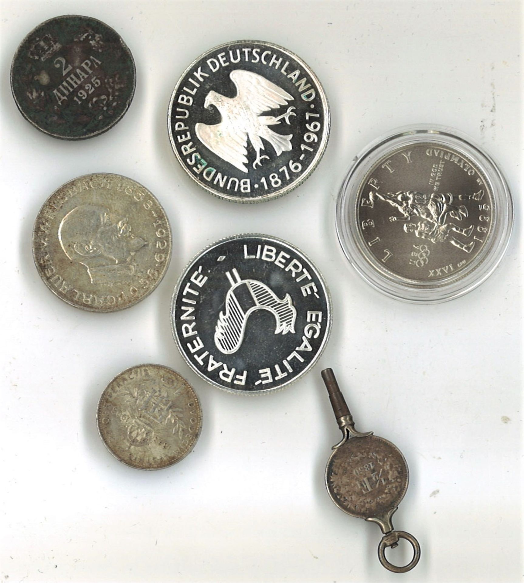 Lot Münzen + Medaillen teilweise Silber. Bitte besichtigen